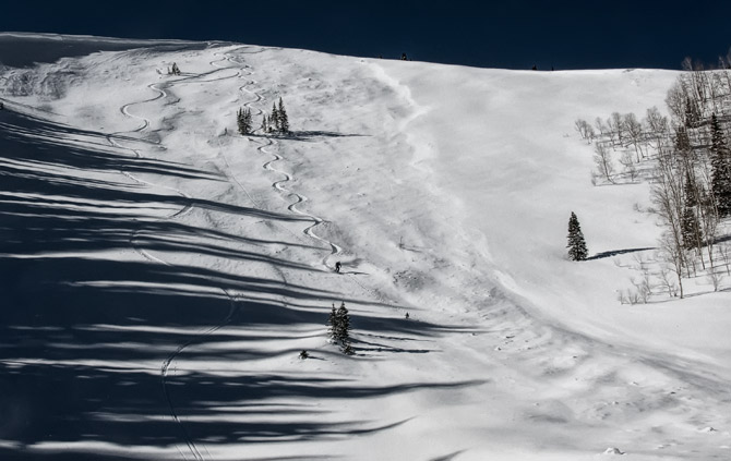 debris-skiing